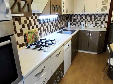 квартира за адресою Богдана-Ігора Антонича вул., 8