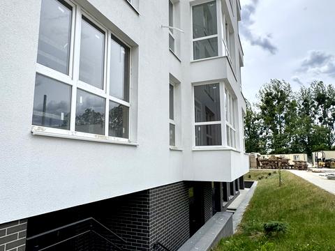 комерційна за адресою Залізнична вул., (Будинок 9)