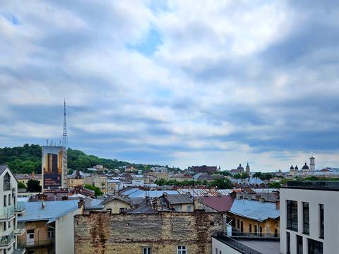 комерційна за адресою Газова вул., 7