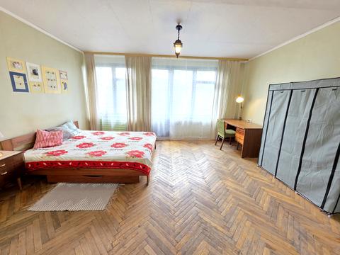 квартира за адресою Мілютенка вул., 3