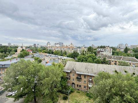 квартира за адресою Парково-Сирецька вул. (Тимофія Шамрила), 4-В