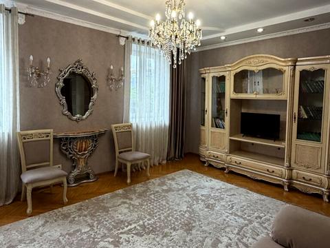 квартира за адресою Свободи вул., 75