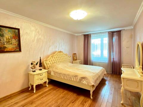 квартира за адресою Ринок вул., 1