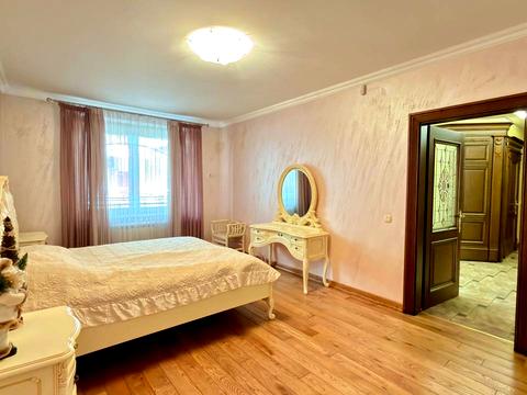 квартира за адресою Ринок вул., 1
