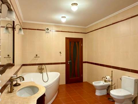 квартира за адресою Ринок вул., 1