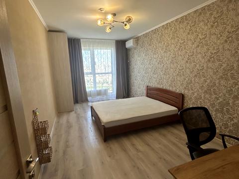 квартира за адресою Ревуцького вул., 40-Г