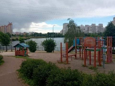 квартира за адресою Ревуцького вул., 40-Г