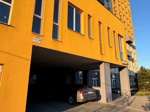 паркомісце за адресою Львів, Рудненська вул. (Білогорська), 8-Г