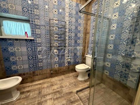 дом по адресу Лесі Українки