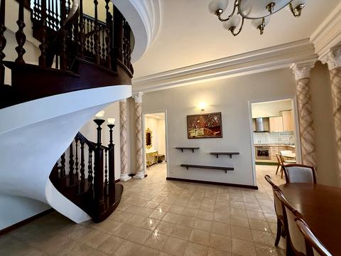 квартира за адресою Михайлівська вул., 24-Б