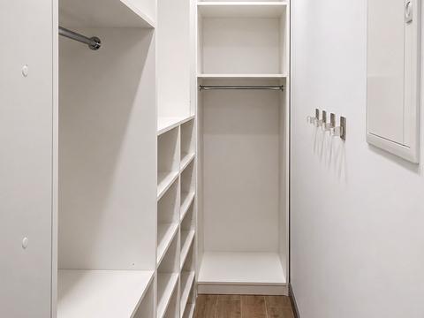 квартира за адресою Юнацька вул., 8