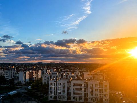 квартира за адресою Юнацька вул., 8