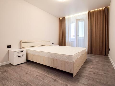квартира за адресою Злуки просп., 7