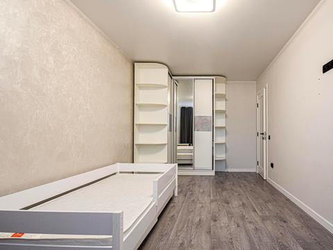 квартира за адресою Злуки просп., 7