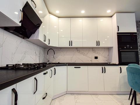 квартира за адресою Злуки просп., 7