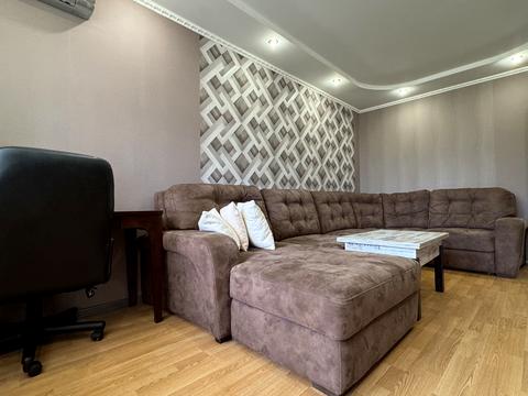 квартира за адресою Курсанта Єськова вул., 6 корпус 1