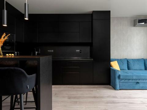 квартира за адресою Салютна вул., 2к6