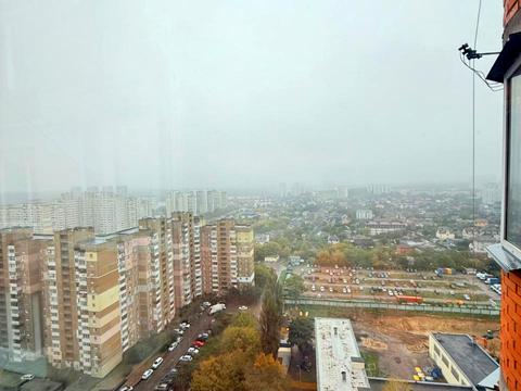 квартира за адресою Осіння вул., 33