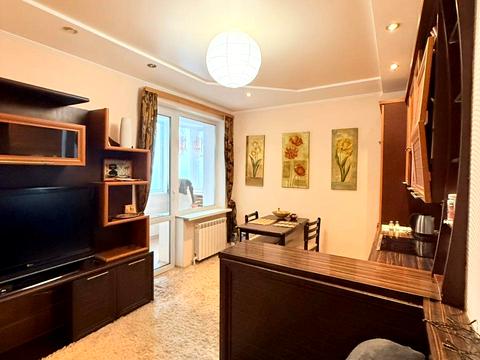 квартира за адресою Осіння вул., 33