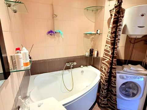 квартира за адресою Осіння вул., 33