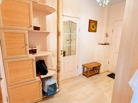 квартира за адресою Осіння вул., 33