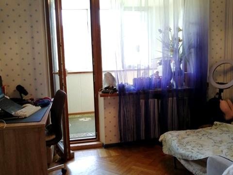 квартира за адресою Небесної Сотні просп. (Маршала Жукова), 12