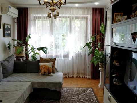 квартира за адресою Небесної Сотні просп. (Маршала Жукова), 12
