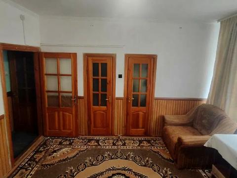 квартира за адресою Миколи Зерова вул., 4