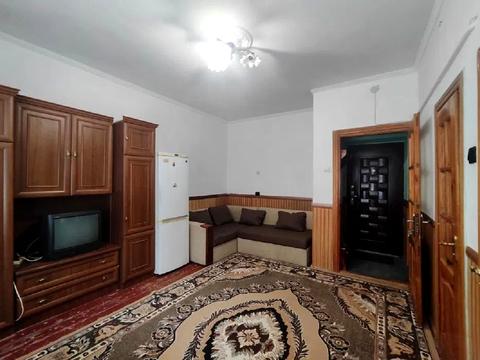 квартира за адресою Миколи Зерова вул., 4