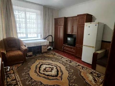 квартира за адресою Миколи Зерова вул., 4