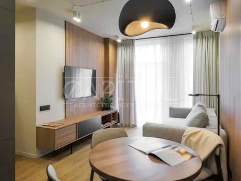 квартира за адресою Салютна вул., (Будинок 04801-04803)