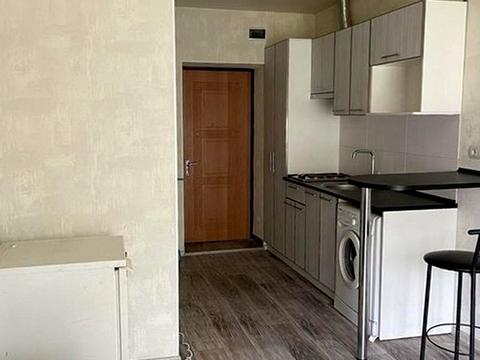 квартира за адресою Добровольців вул., 4