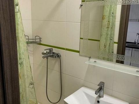 квартира за адресою Добровольців вул., 4
