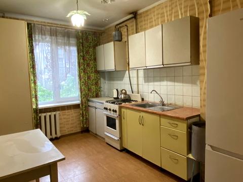 квартира за адресою Владислава Бувалкіна вул. (Бочарова Генерала), 9