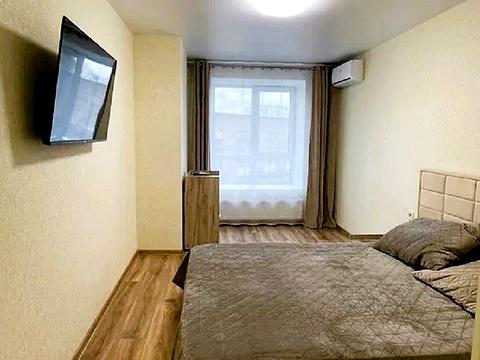 квартира по адресу Домбровського ул., (Будинок 3)