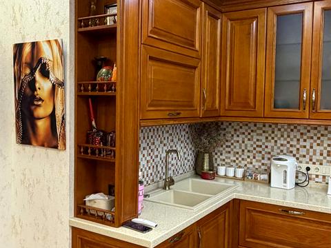 квартира за адресою Перлинна вул., 6