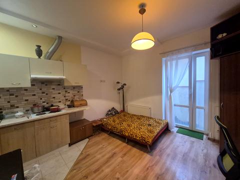 квартира за адресою смт. Таїрове, Берегова, 65