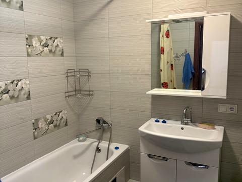 квартира за адресою Софії Русової вул., 7