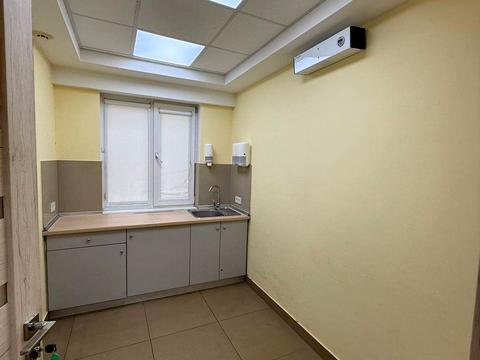коммерческая по адресу Троицкая ул., 33а