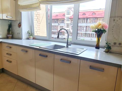 квартира по адресу Владимира Ивасюка просп. (Героїв Сталінграду), 8