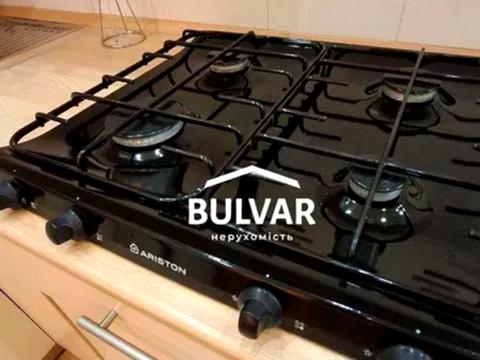 квартира за адресою Кооперативна вул., 5