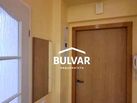 квартира за адресою Кооперативна вул., 5