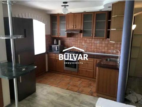 квартира за адресою Олексіївська вул., 14б