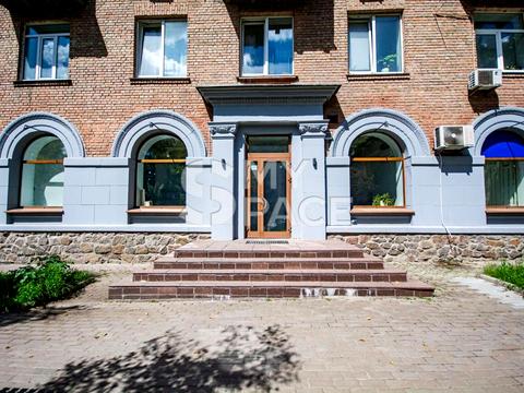 комерційна за адресою Джона Маккейна вул. (Івана Кудрі), 33