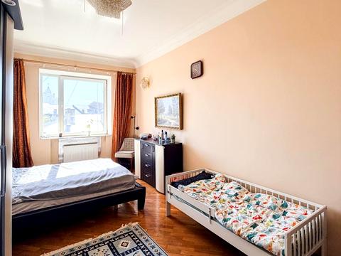 квартира за адресою Дрогобич, Адама Міцкевича вул., 2
