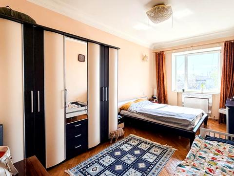 квартира за адресою Дрогобич, Адама Міцкевича вул., 2