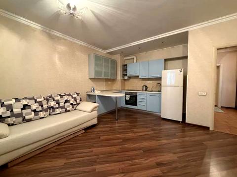 квартира за адресою Раїси Окіпної вул., 10-А