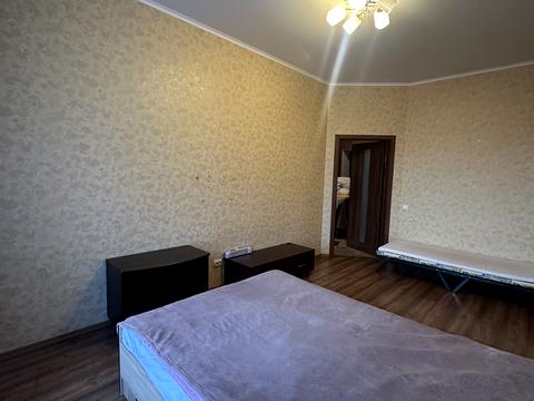 квартира по адресу Героев Небесной Сотни просп., 18/5