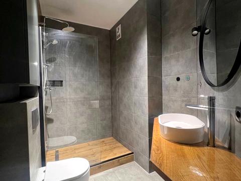 квартира за адресою Бельведерська вул., 32а