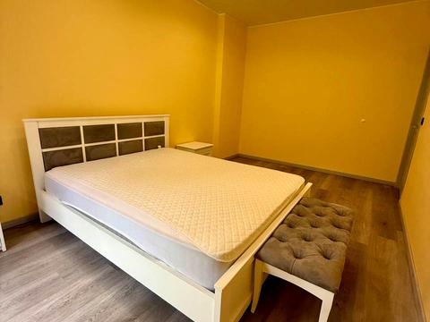 будинок за адресою Незалежності України, 64а